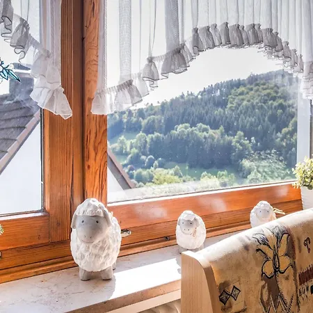 Apartment Geraeumiges Am Waldrand Im Sauerland *