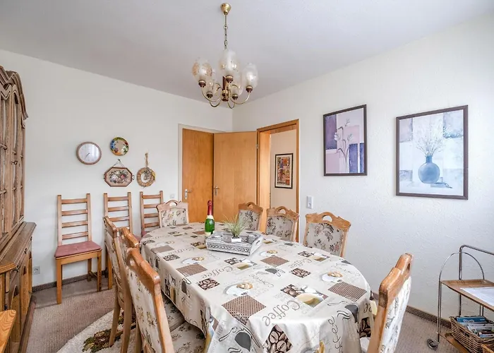 Geraeumiges Am Waldrand Im Sauerland Apartment