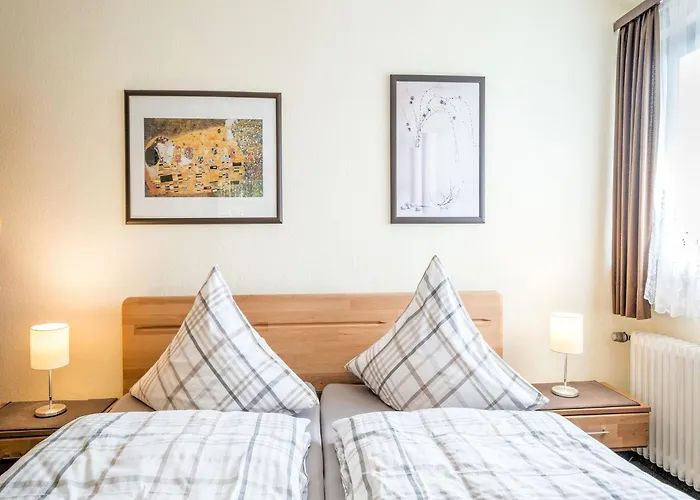 アパート Geraeumiges Am Waldrand Im Sauerland