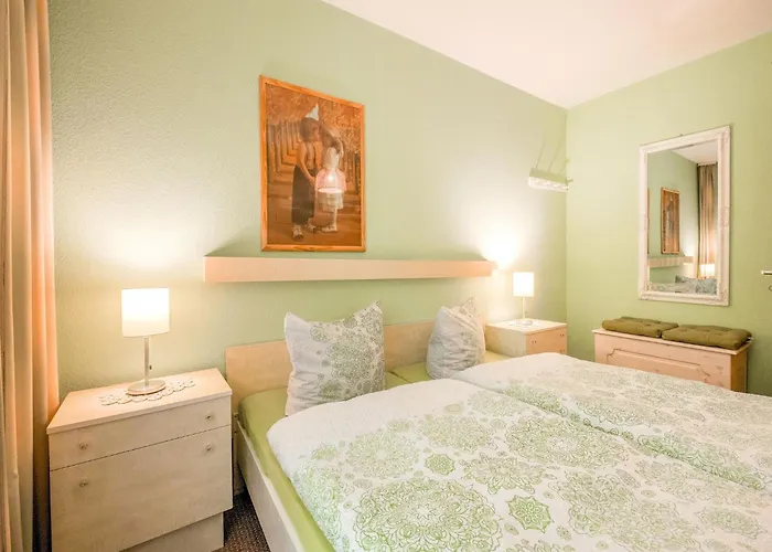 Geraeumiges Am Waldrand Im Sauerland メーデバッハ